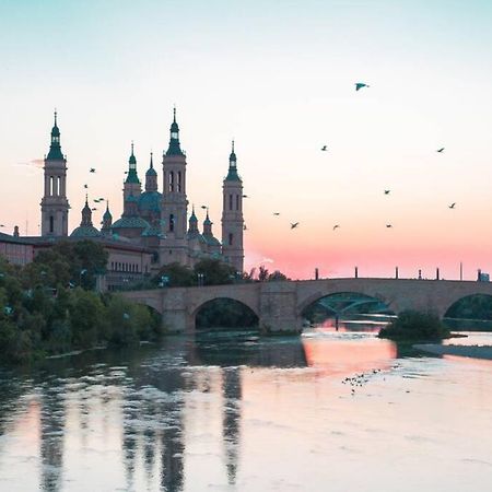 Apartamento Unico En Plaza Del Pilar Zaragoza Luaran gambar